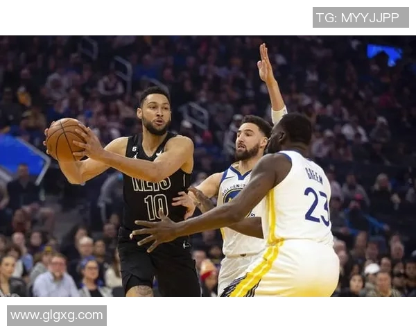 勇士队主场击败篮网队，止步六连败：勇气与荣耀的交织